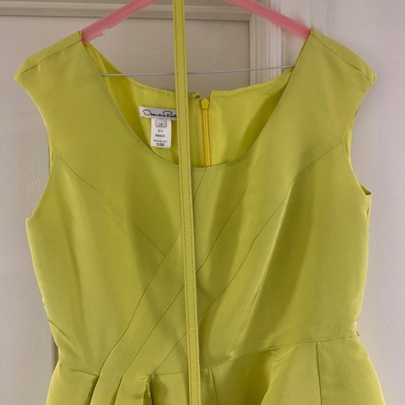 Oscar de la Renta Dress - Picture 2 of 5